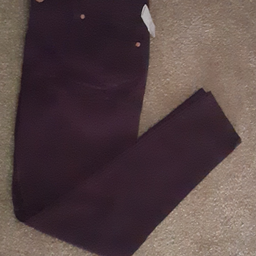 Daisy Fuentes skinny jeans deep purple 12